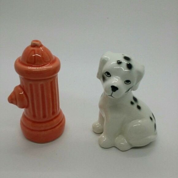 Norcrest Dalmatian Dog With Hydrant Salt And Peppe - Picture 1 of 3